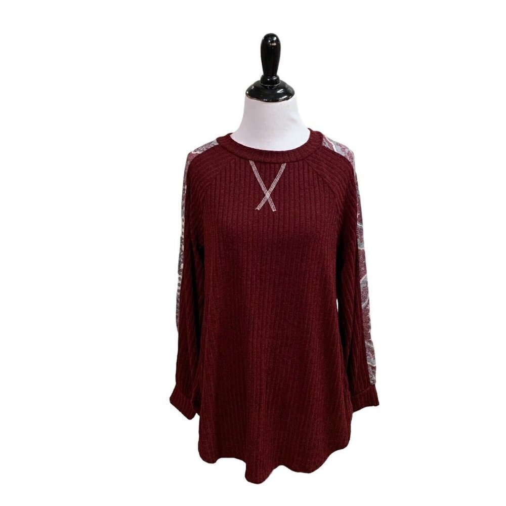 P & Rose Women's M Medium Knit Sweater Accent Sleeves Burgundy